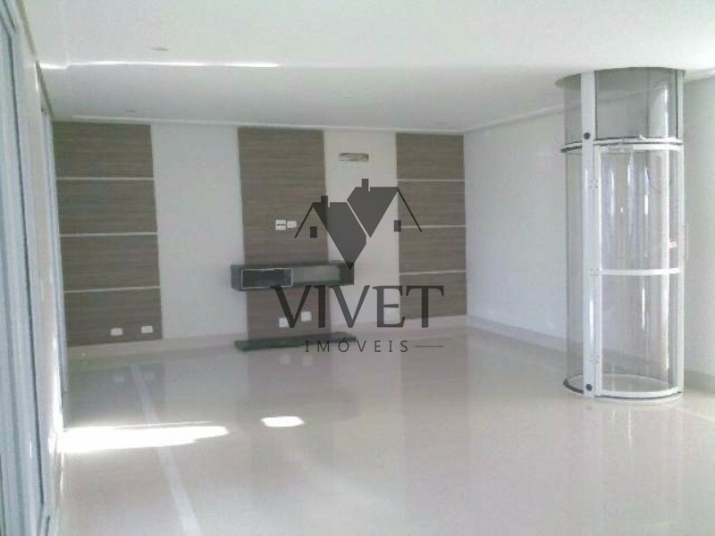 Casa de Condomínio à venda com 3 quartos, 365m² - Foto 1