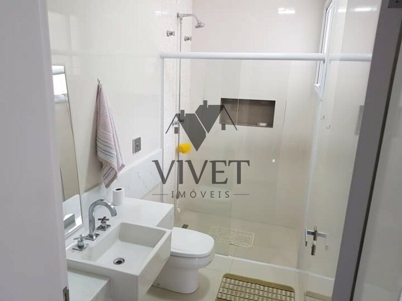 Casa de Condomínio à venda com 3 quartos, 420m² - Foto 9