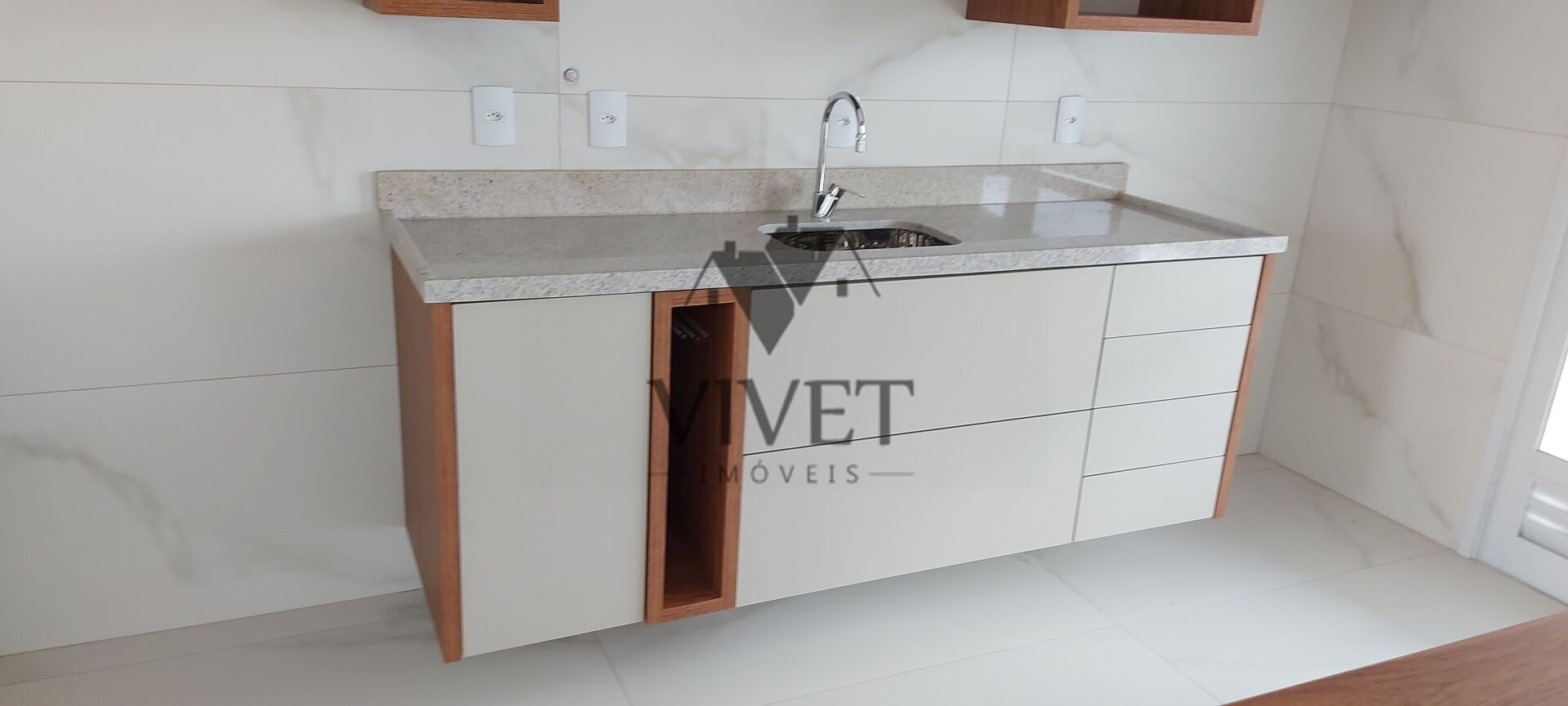 Apartamento à venda com 3 quartos, 166m² - Foto 9