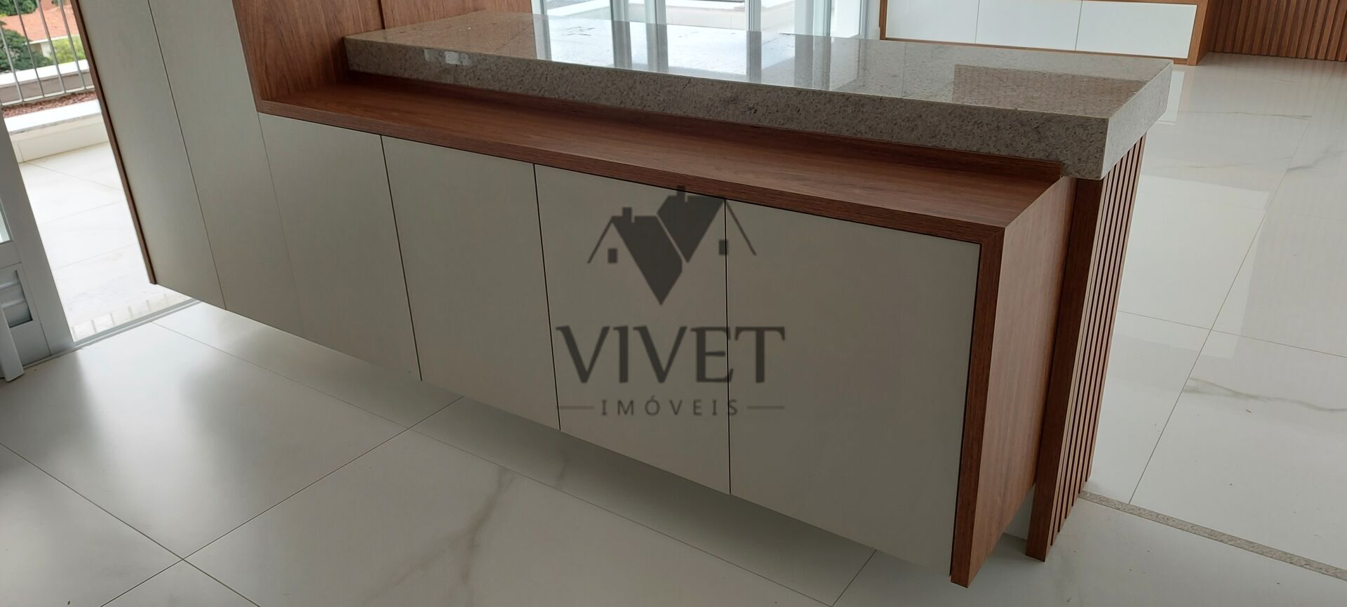 Apartamento à venda com 3 quartos, 166m² - Foto 8