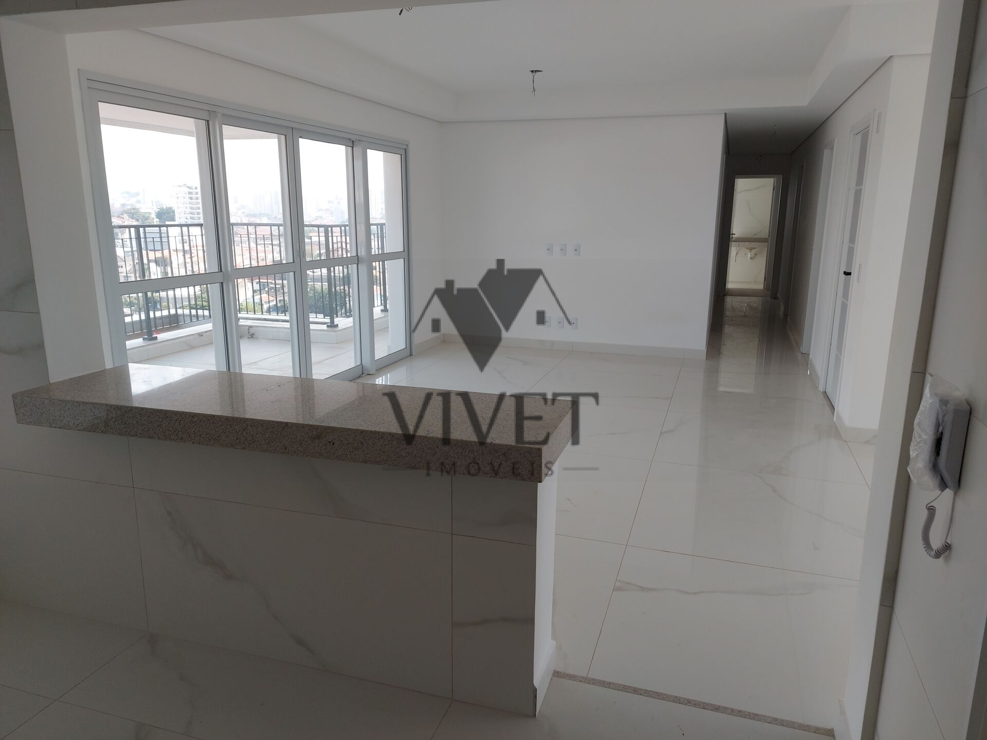 Apartamento à venda com 3 quartos, 166m² - Foto 1
