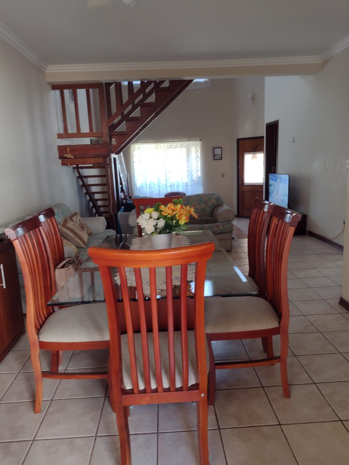 Casa de Condomínio à venda com 3 quartos, 273m² - Foto 4