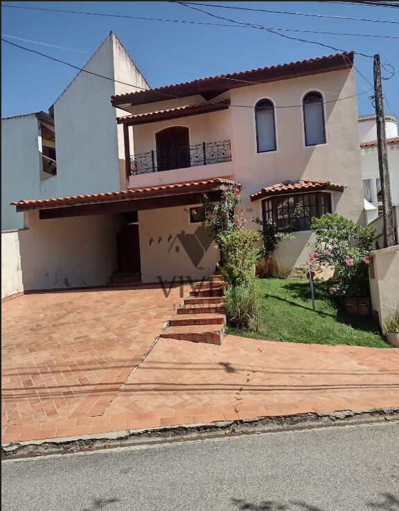Casa de Condomínio à venda com 3 quartos, 273m² - Foto 1