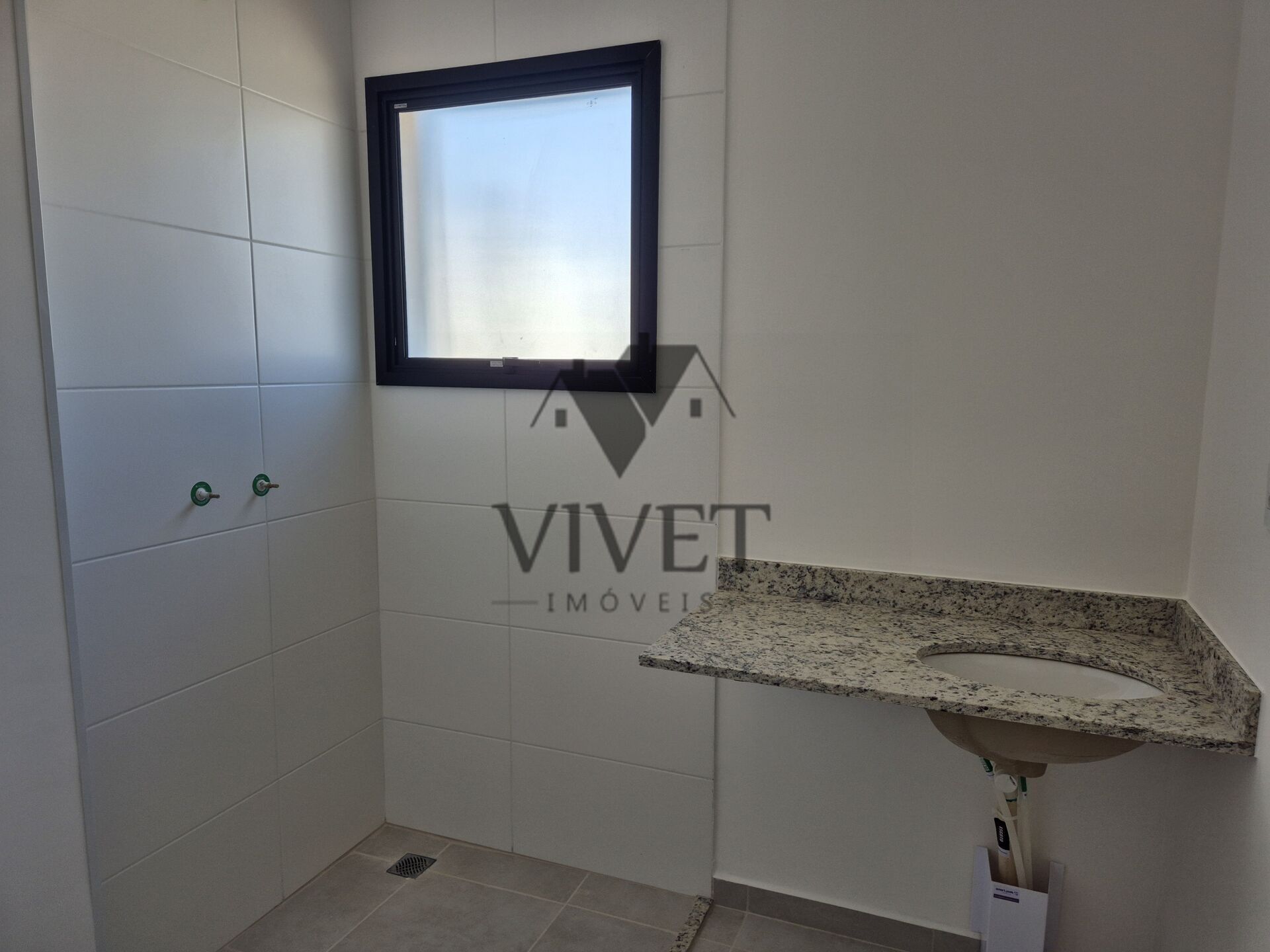 Apartamento à venda com 3 quartos, 107m² - Foto 8