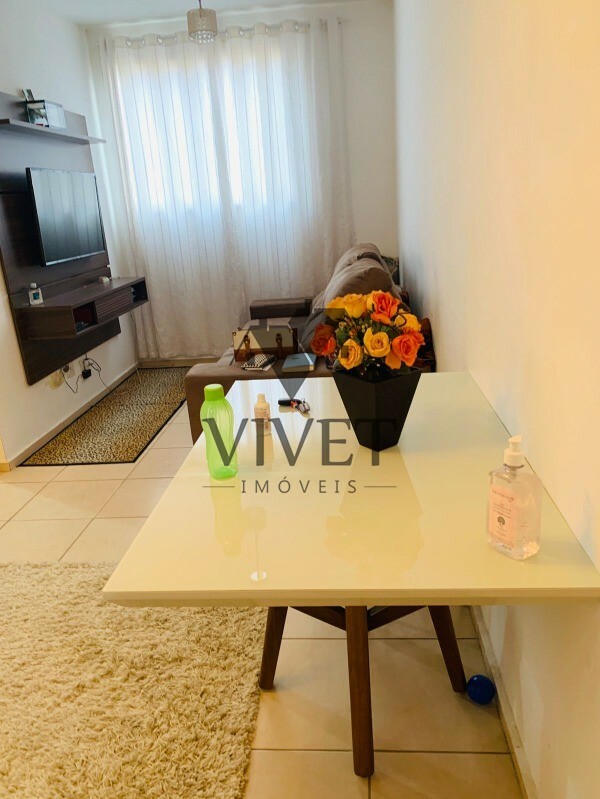 Apartamento à venda com 2 quartos, 48m² - Foto 3