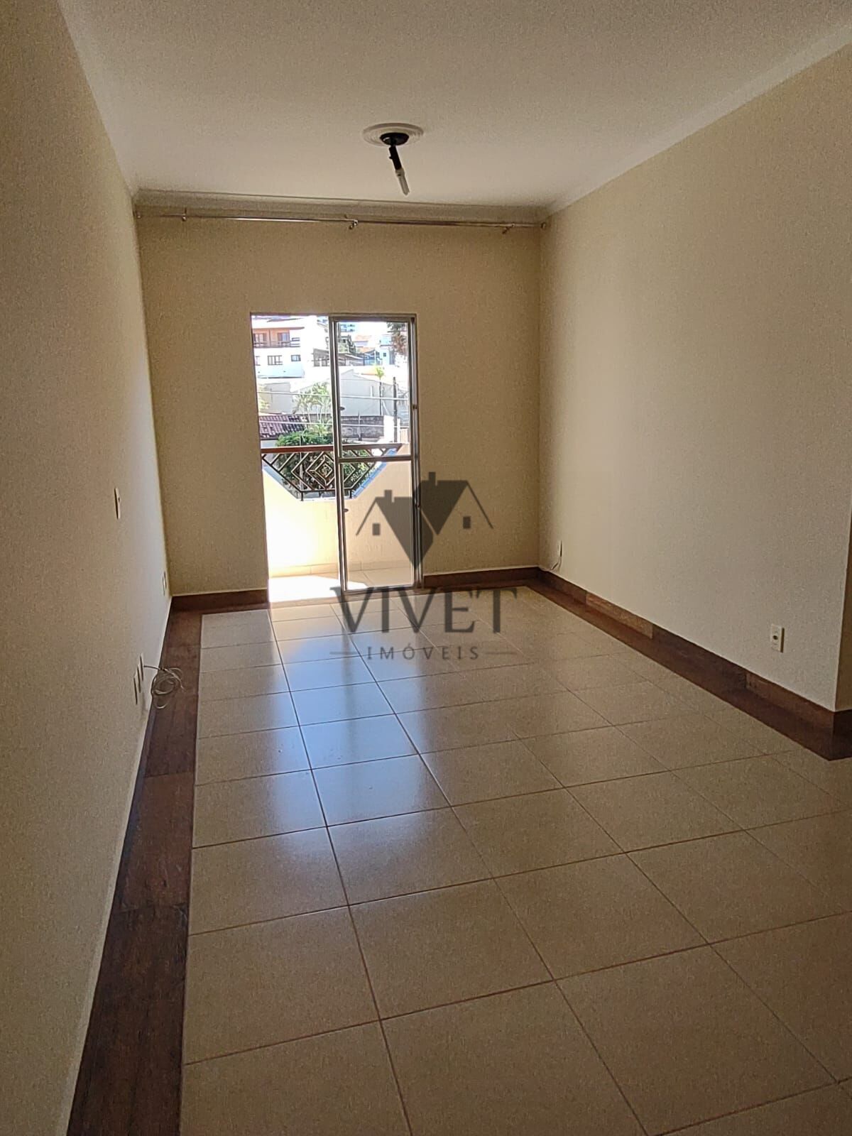 Apartamento à venda com 2 quartos, 60m² - Foto 3
