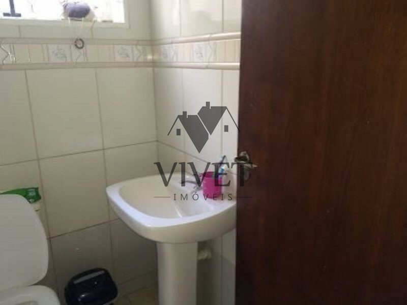 Casa à venda com 3 quartos, 90m² - Foto 10