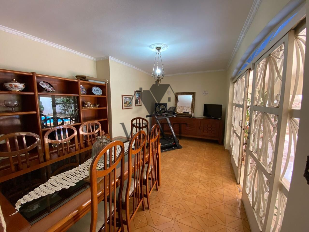 Casa à venda com 4 quartos, 370m² - Foto 11