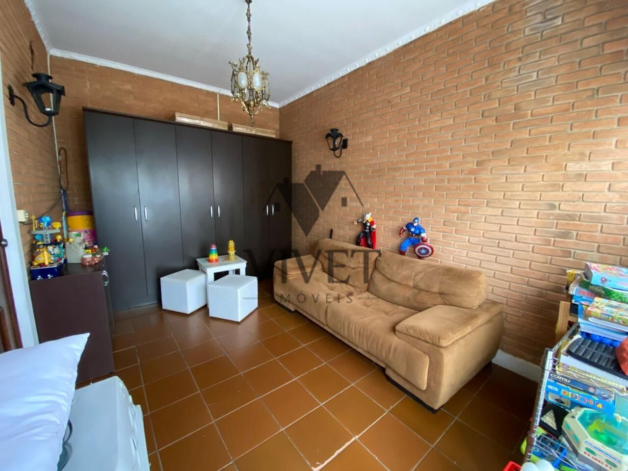 Casa à venda com 4 quartos, 370m² - Foto 9