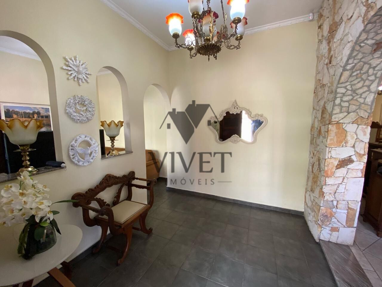 Casa à venda com 4 quartos, 370m² - Foto 7