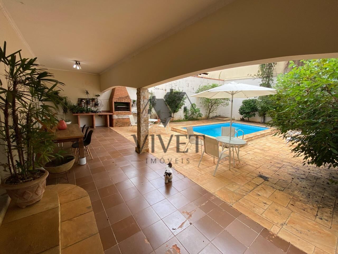 Casa à venda com 4 quartos, 370m² - Foto 21