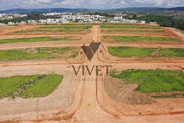 Terreno à venda, 300m² - Foto 1