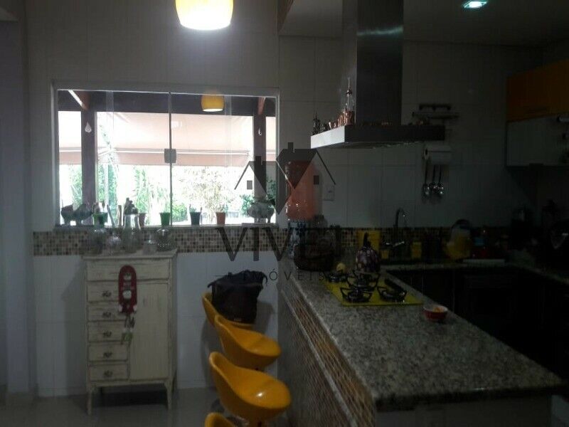 Casa de Condomínio à venda com 3 quartos, 475m² - Foto 6