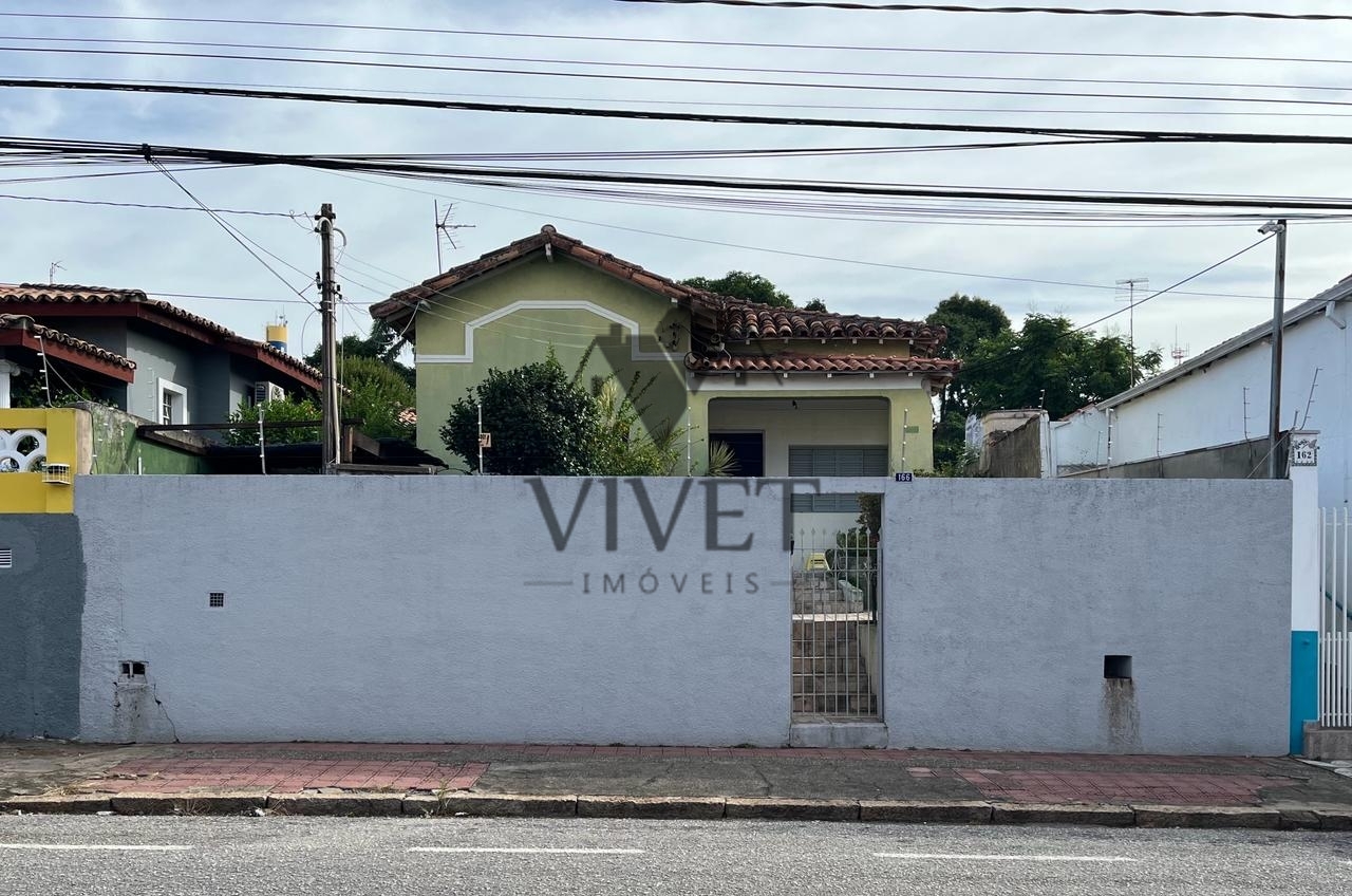 Casa à venda com 5 quartos, 215m² - Foto 1
