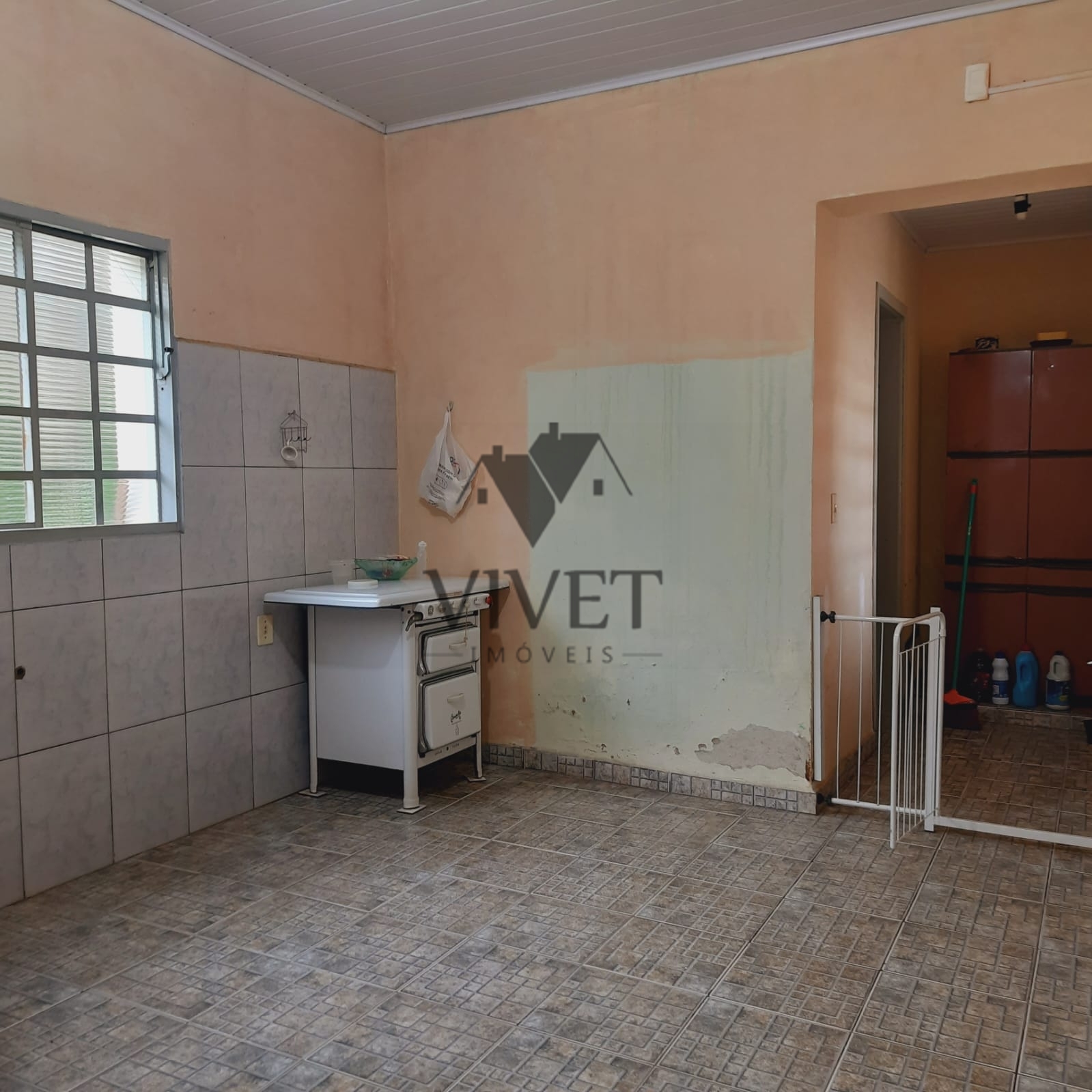 Casa à venda com 5 quartos, 215m² - Foto 11