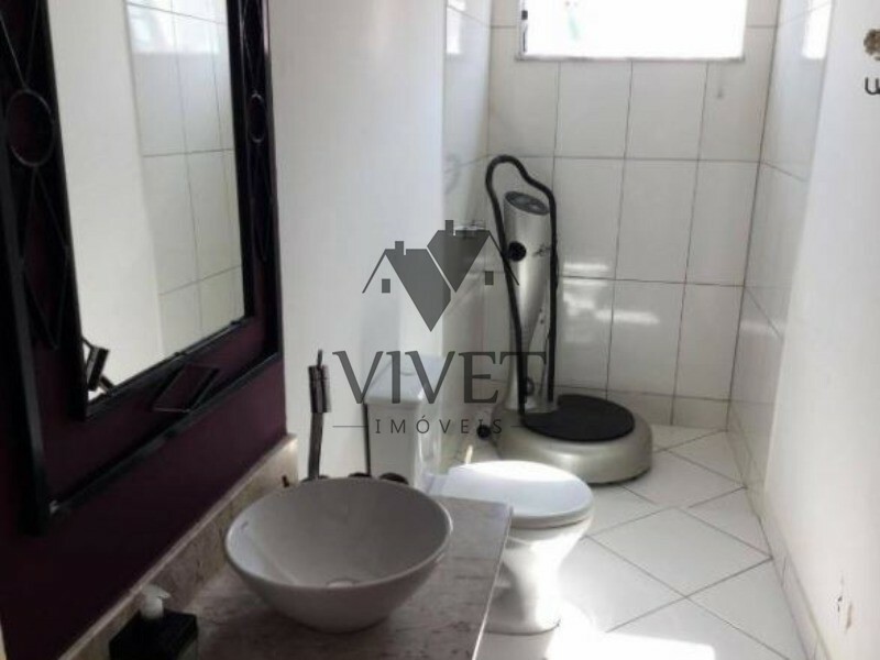 Casa de Condomínio à venda com 4 quartos, 381m² - Foto 9
