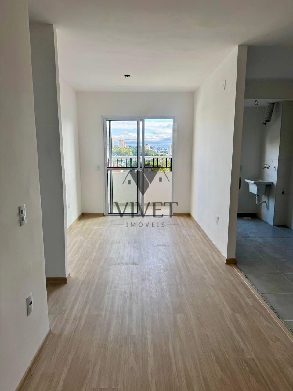 Apartamento à venda com 2 quartos, 61m² - Foto 1