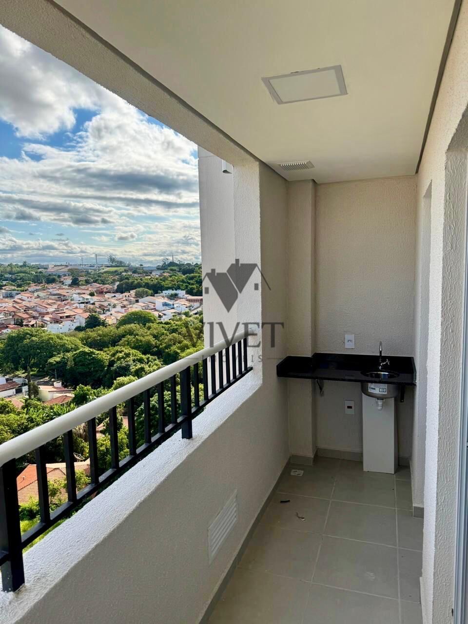 Apartamento à venda com 2 quartos, 61m² - Foto 2