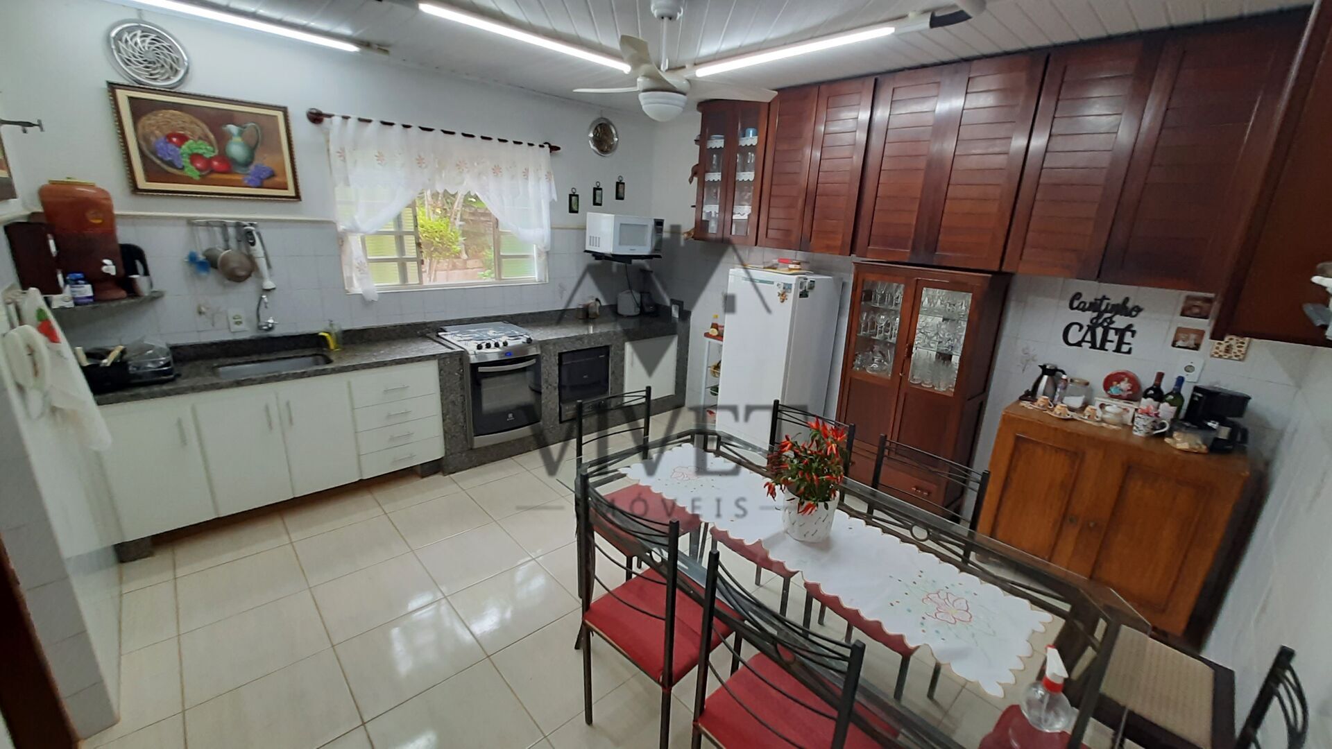 Casa à venda com 2 quartos, 214m² - Foto 5