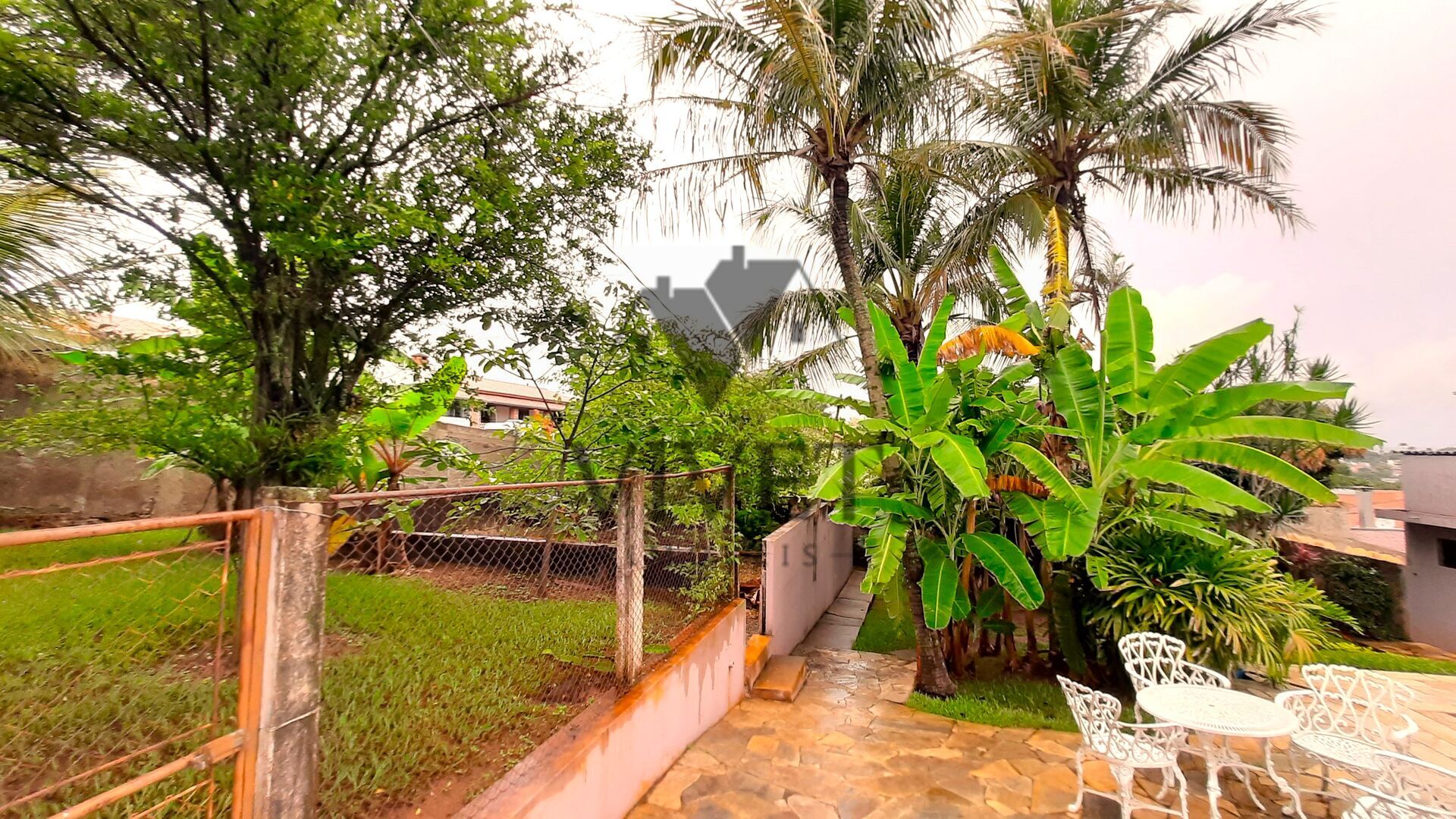 Casa à venda com 2 quartos, 214m² - Foto 30