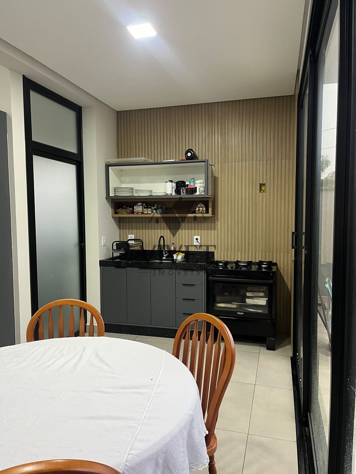Casa de Condomínio à venda com 3 quartos, 196m² - Foto 11