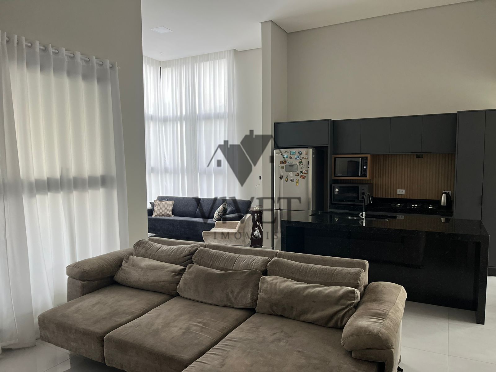 Casa de Condomínio à venda com 3 quartos, 196m² - Foto 4
