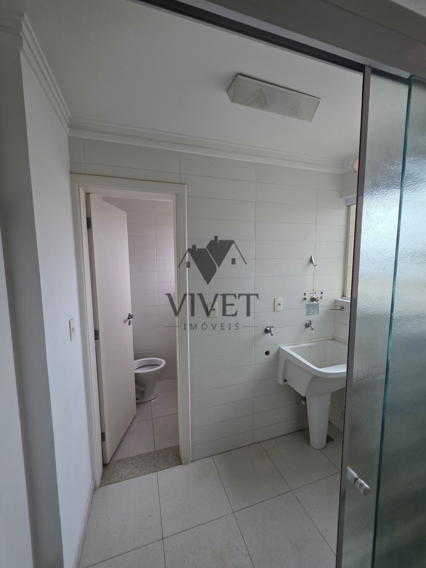 Apartamento à venda com 3 quartos, 145m² - Foto 18