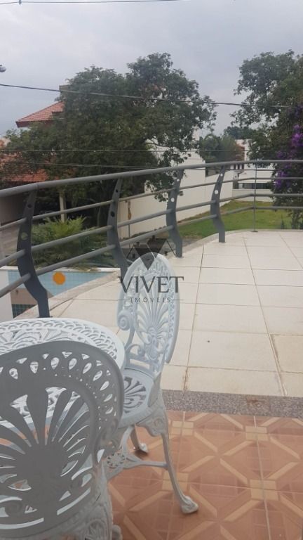 Casa de Condomínio à venda com 4 quartos, 300m² - Foto 8