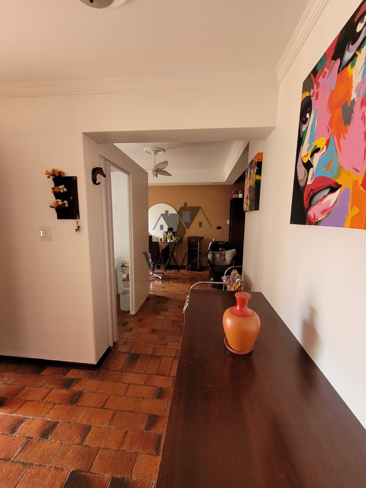 Casa à venda com 4 quartos, 253m² - Foto 9