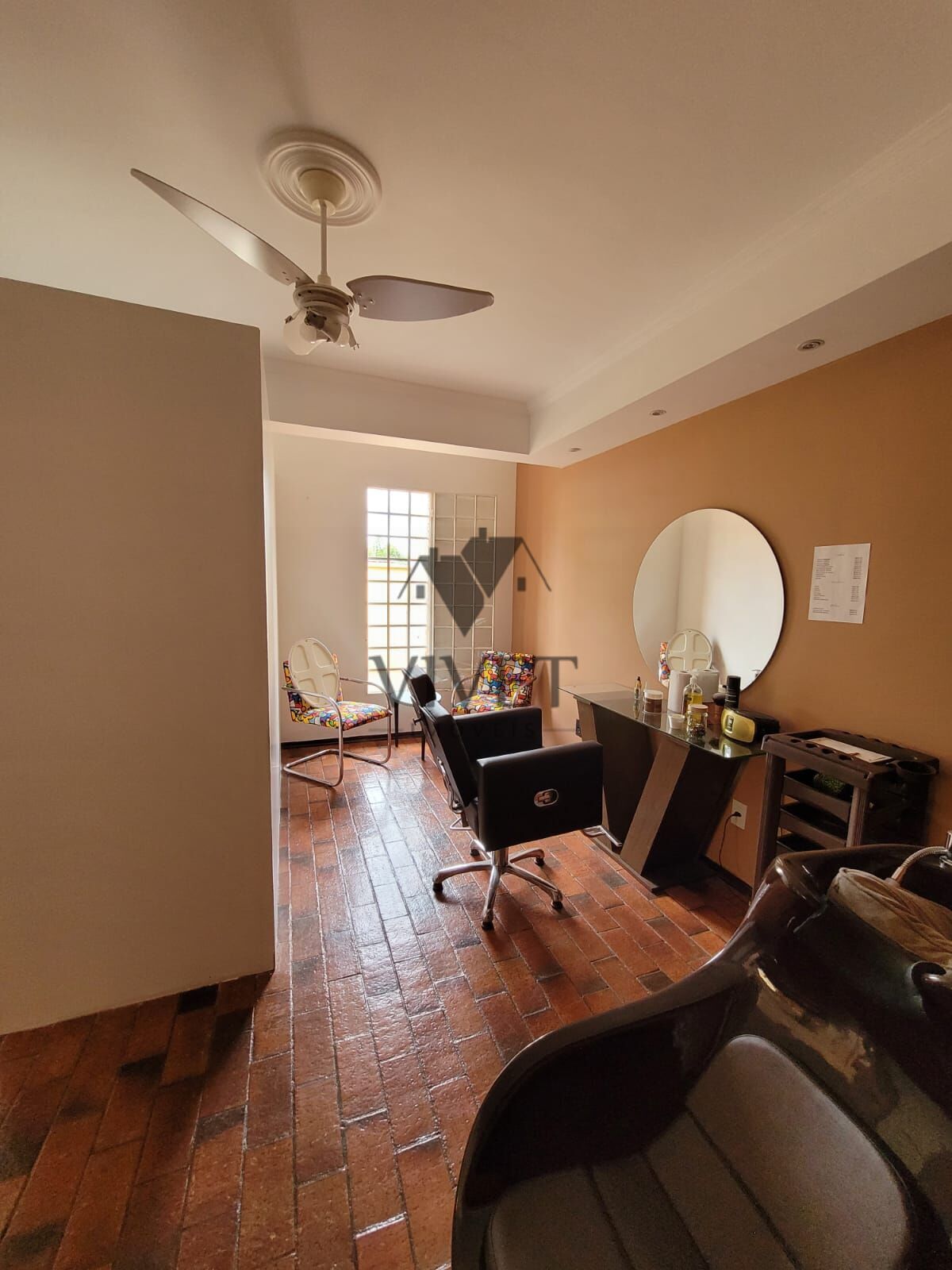 Casa à venda com 4 quartos, 253m² - Foto 4