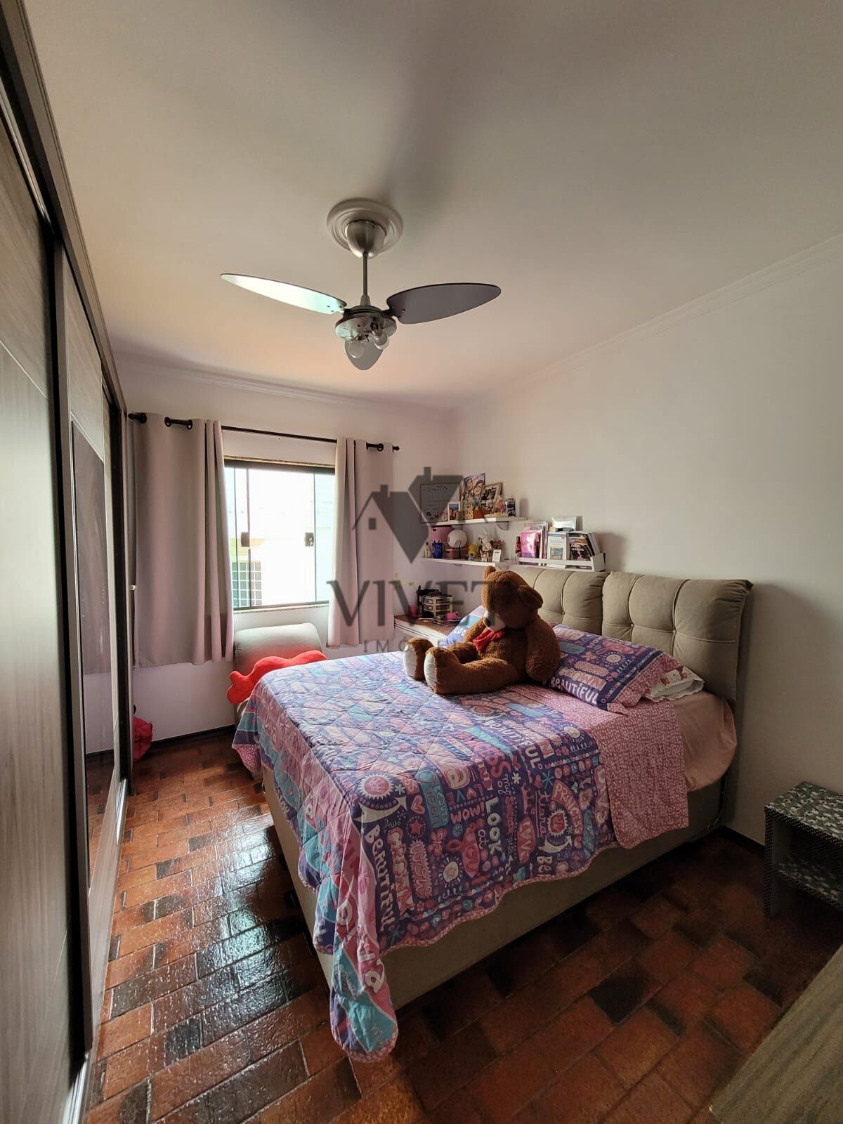 Casa à venda com 4 quartos, 253m² - Foto 16