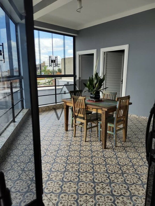 Casa de Condomínio à venda com 3 quartos, 310m² - Foto 4