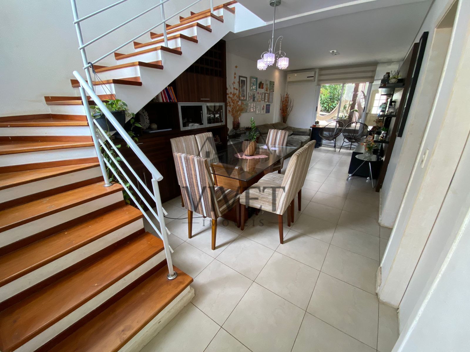 Casa de Condomínio à venda com 3 quartos, 133m² - Foto 4