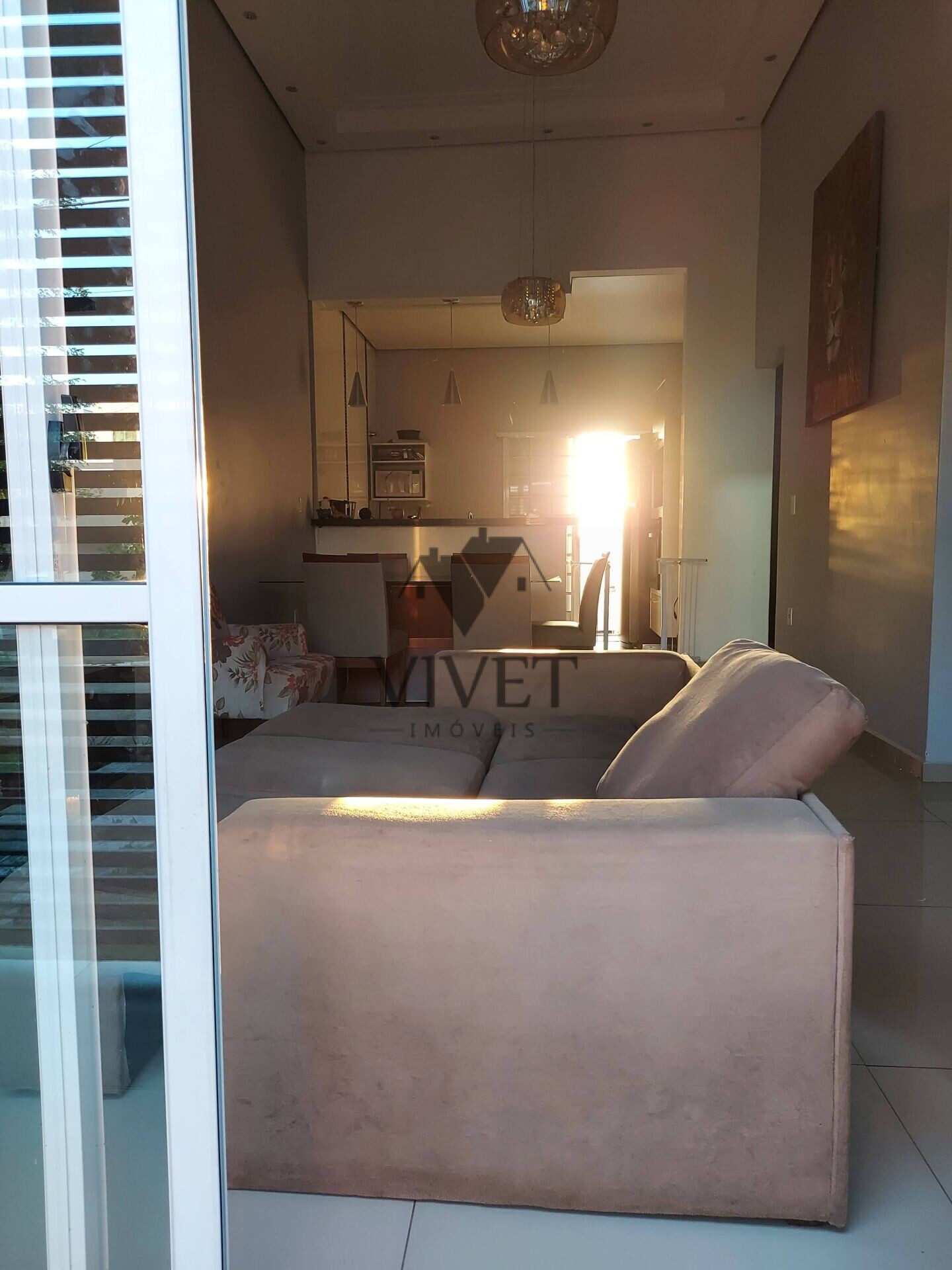 Casa de Condomínio à venda com 3 quartos, 150m² - Foto 3