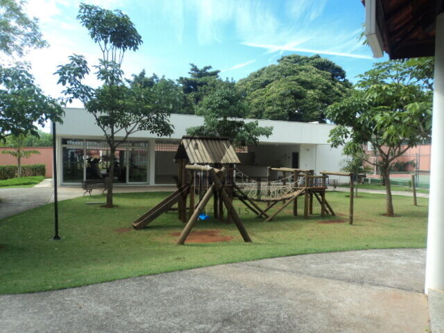 Casa de Condomínio à venda com 3 quartos, 250m² - Foto 12