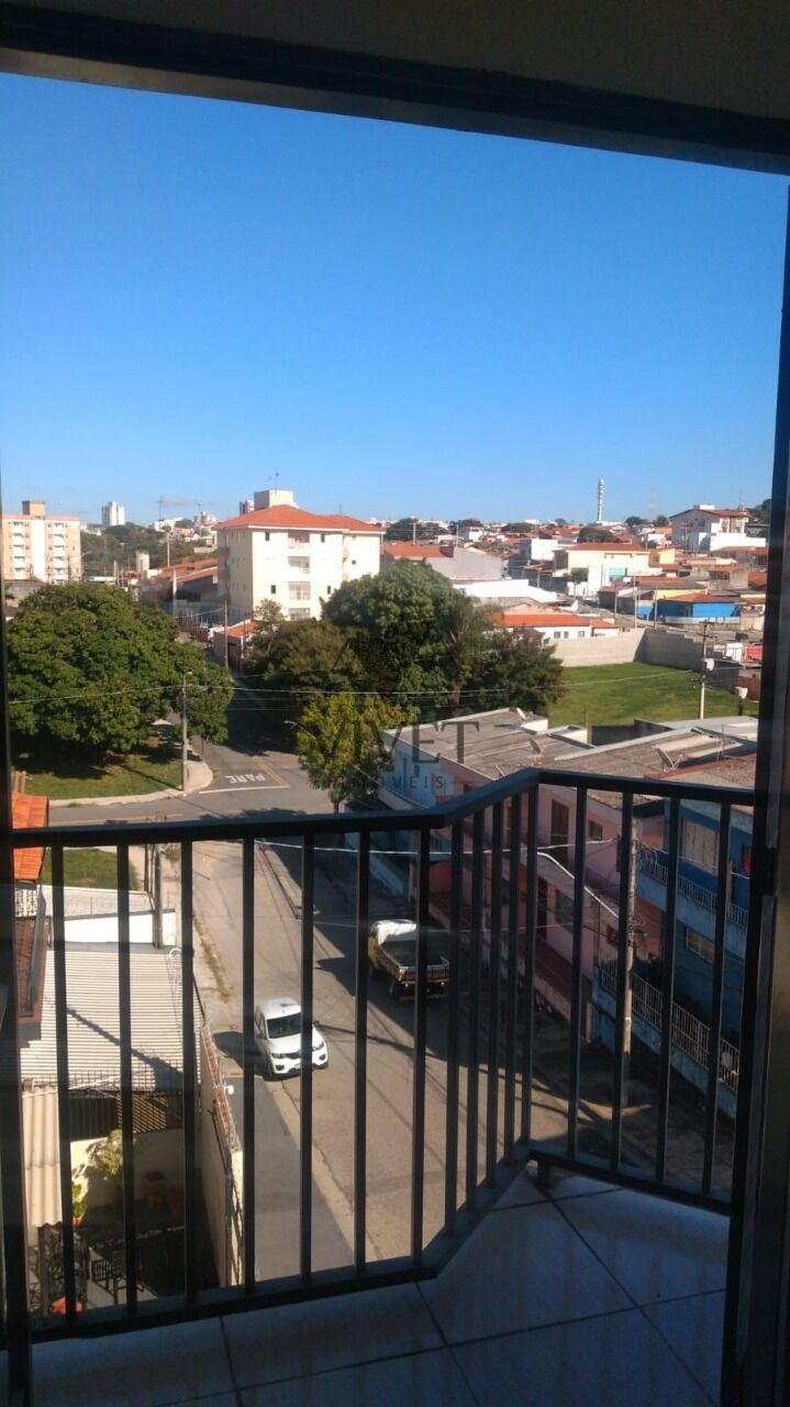 Apartamento à venda com 2 quartos, 67m² - Foto 5