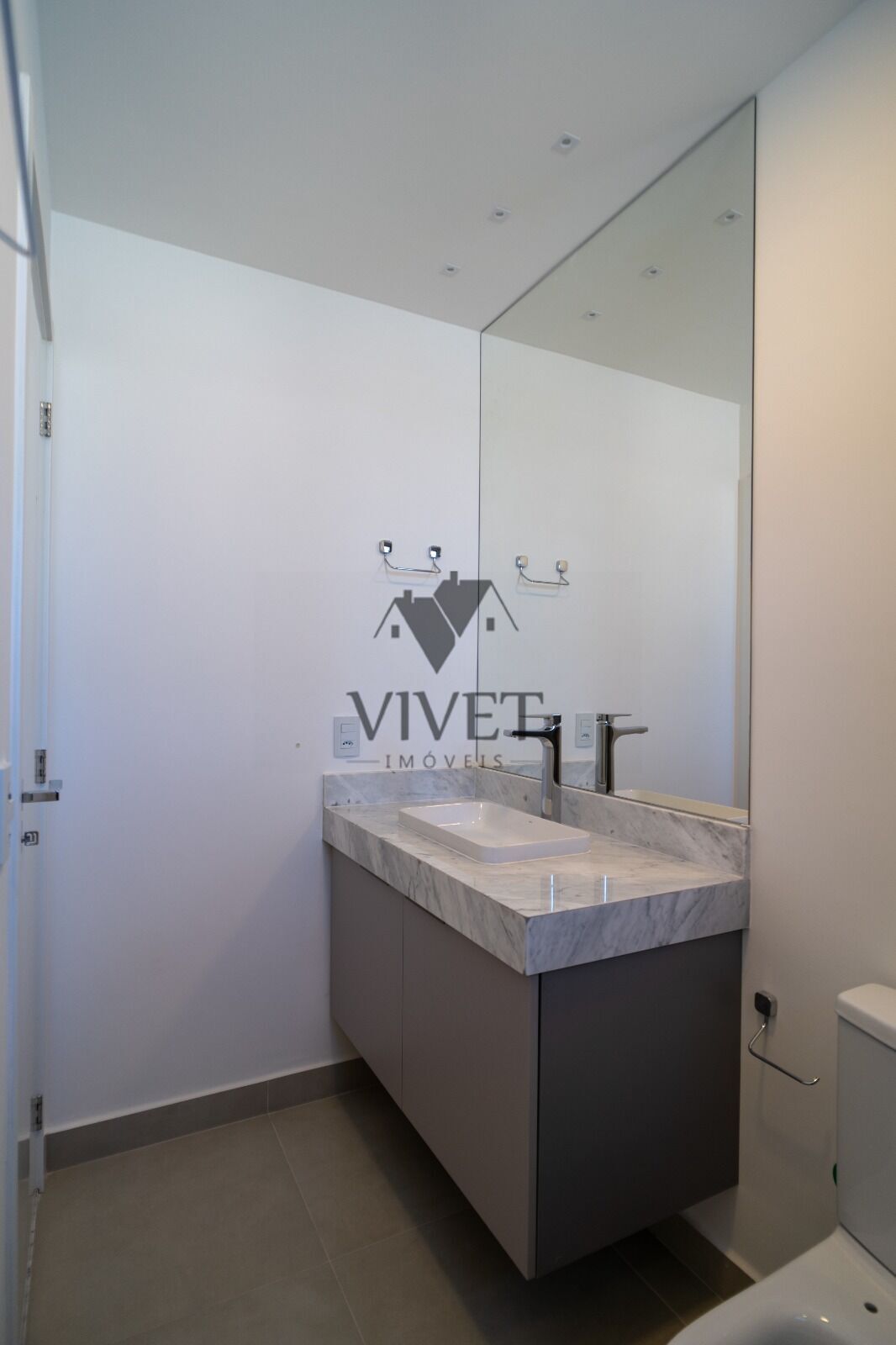 Apartamento à venda com 3 quartos, 151m² - Foto 23