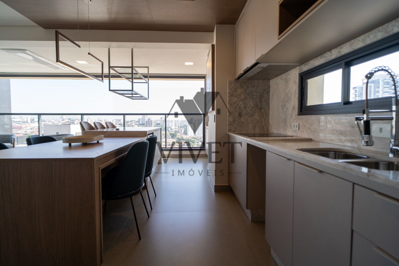 Apartamento à venda com 3 quartos, 151m² - Foto 7