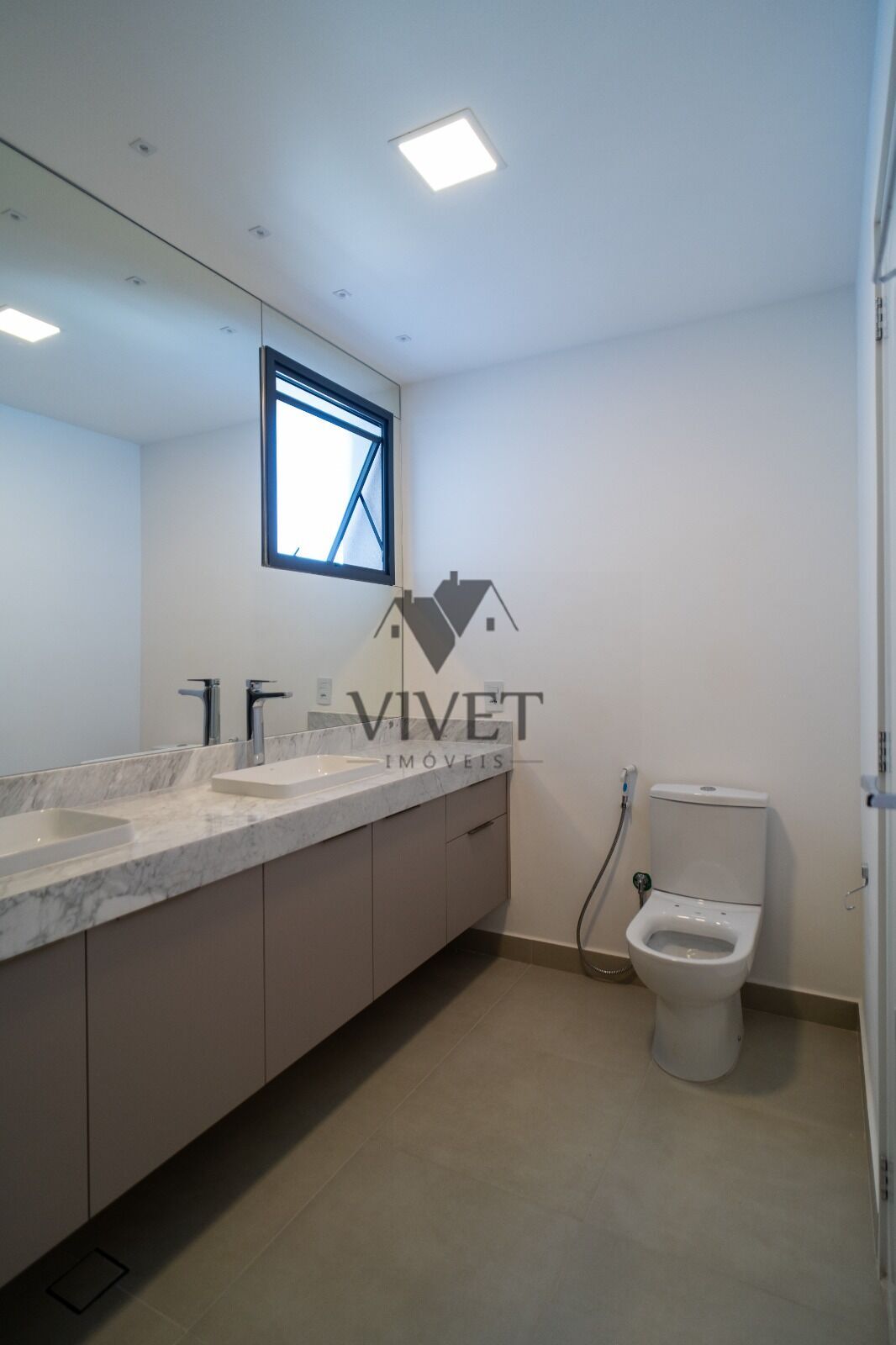 Apartamento à venda com 3 quartos, 151m² - Foto 18