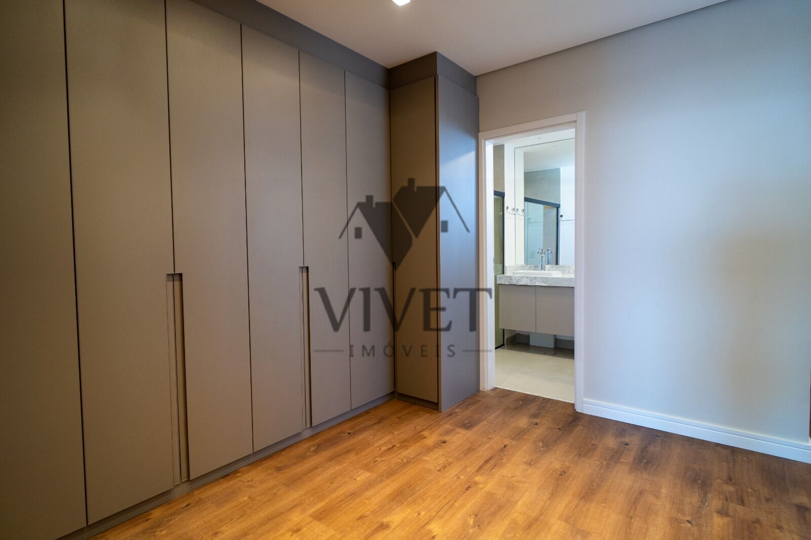 Apartamento à venda com 3 quartos, 151m² - Foto 11