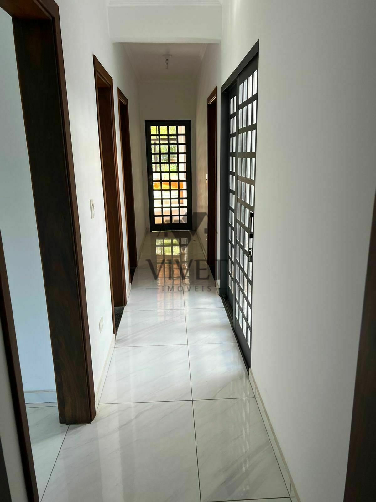 Casa à venda com 3 quartos, 278m² - Foto 8