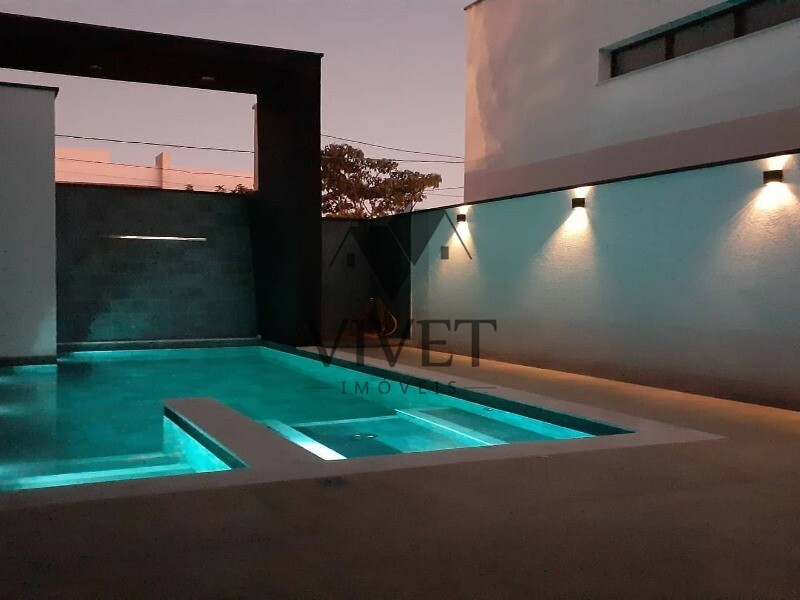 Casa de Condomínio à venda com 4 quartos, 370m² - Foto 17