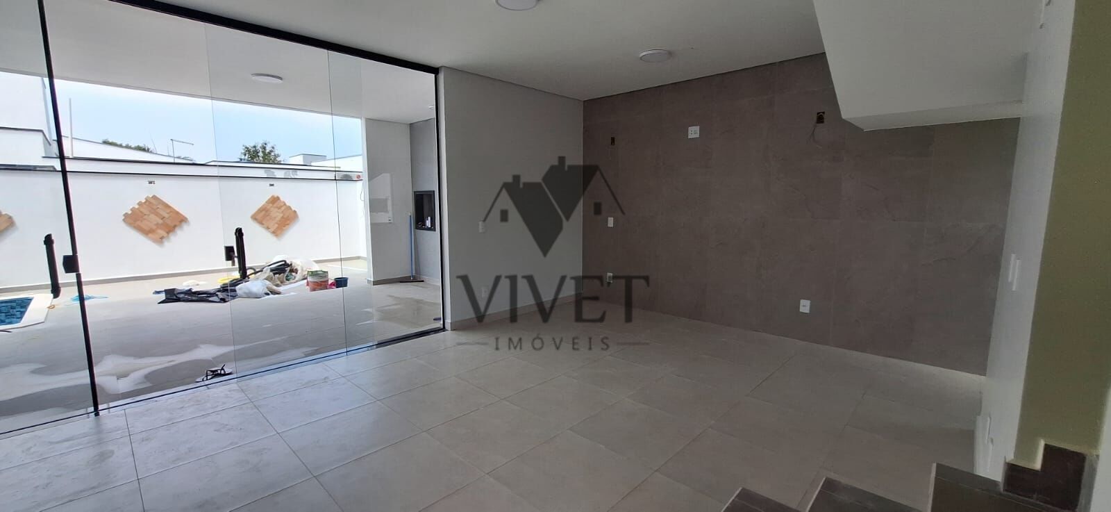 Casa de Condomínio à venda com 3 quartos, 185m² - Foto 2