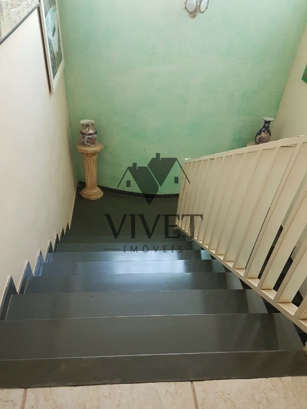 Casa de Condomínio à venda com 3 quartos, 243m² - Foto 8