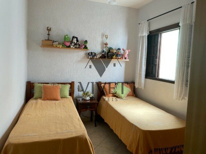 Chácara à venda com 4 quartos, 1700m² - Foto 10