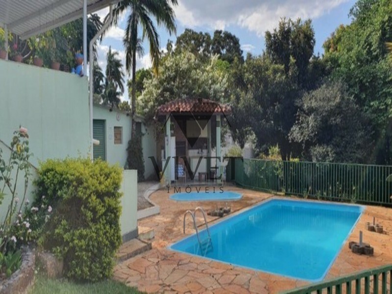 Chácara à venda com 4 quartos, 1700m² - Foto 17