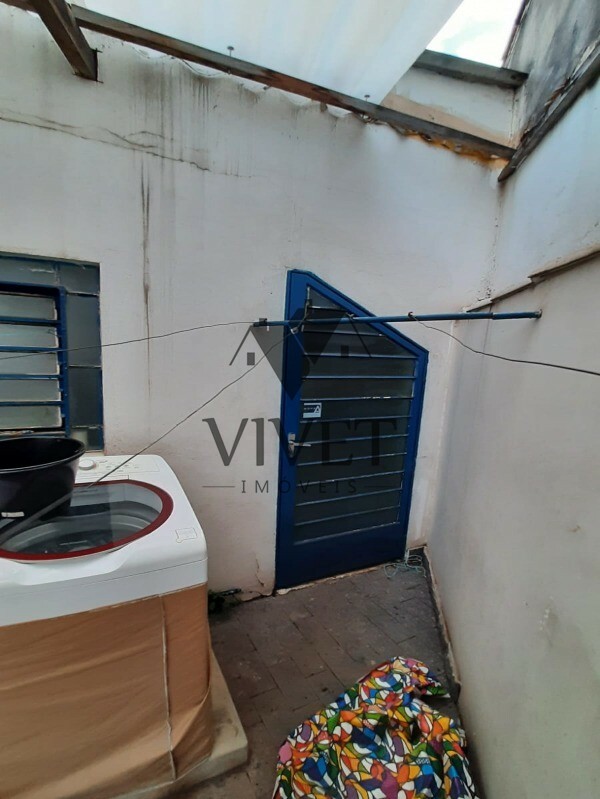 Casa à venda com 3 quartos, 400m² - Foto 29