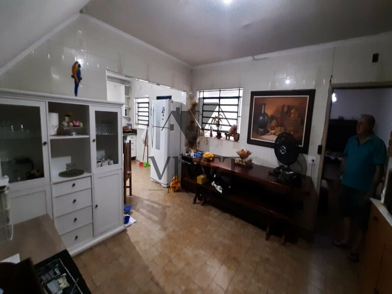 Casa à venda com 3 quartos, 400m² - Foto 35