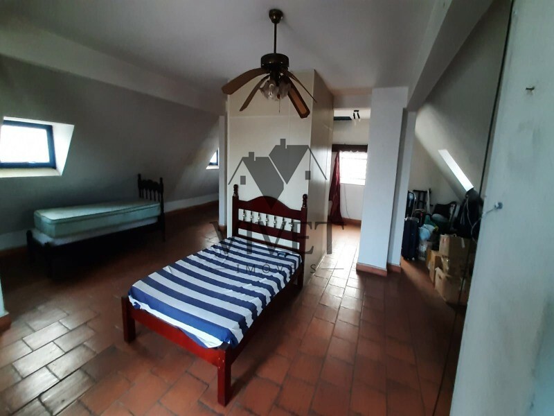 Casa à venda com 3 quartos, 400m² - Foto 45