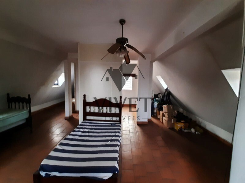 Casa à venda com 3 quartos, 400m² - Foto 46